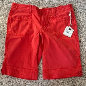 Aventura Arden Red Women's Shorts.  Unworn, NWT